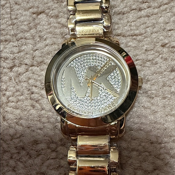 Michael Kors watch for woman - Picture 1 of 4